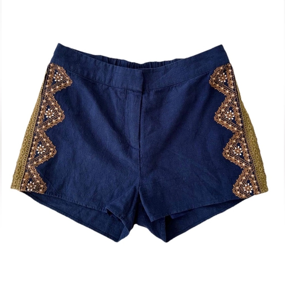 Miss Me Embroidered Bohemian Navy Cotton Linen Shorts NWT Size Small